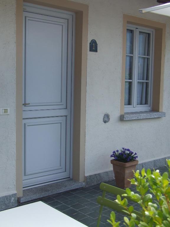 Villa Edy Apartments Tremezzina Oda fotoğraf