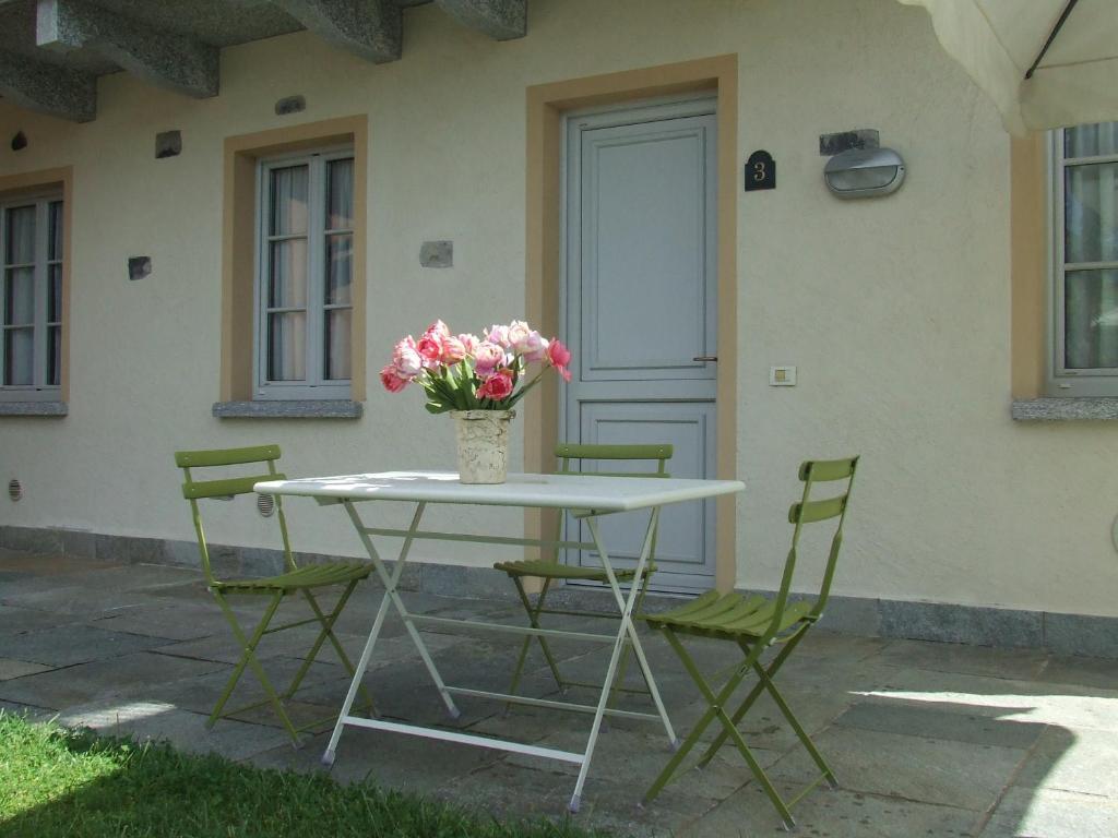 Villa Edy Apartments Tremezzina Oda fotoğraf