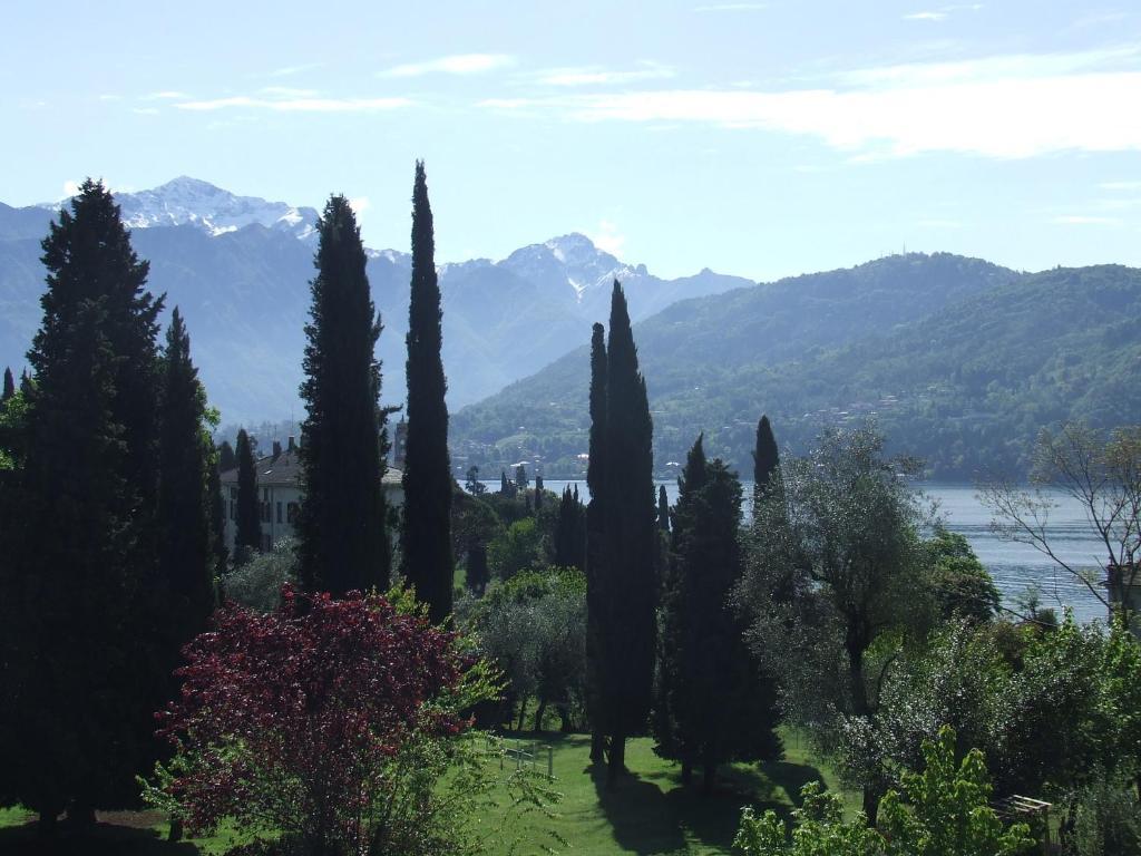 Villa Edy Apartments Tremezzina Oda fotoğraf